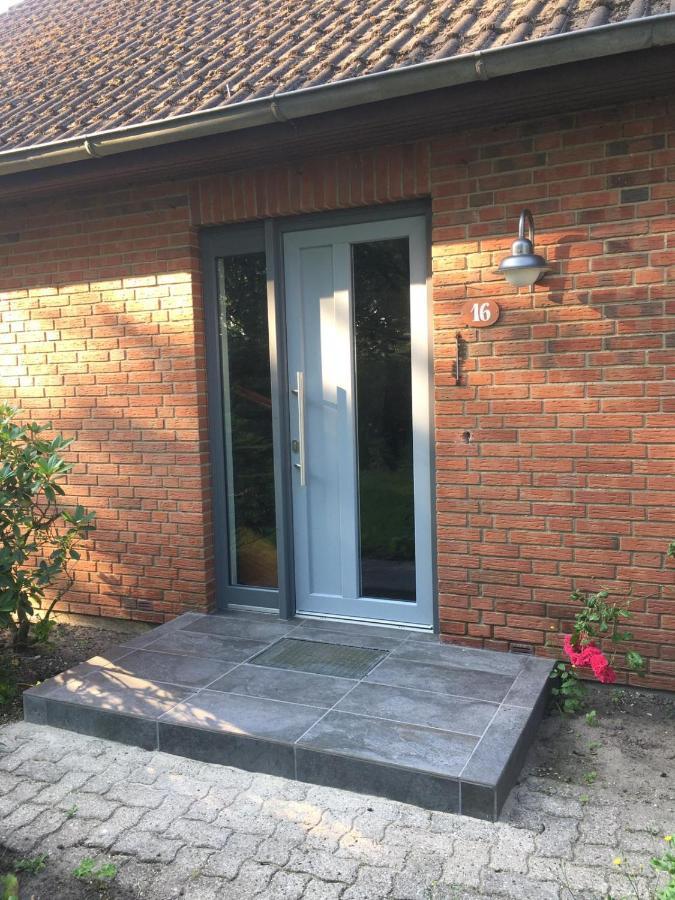 Ferienhaus Mit Garten In Nordseenaehe Langenhorn Eksteriør billede